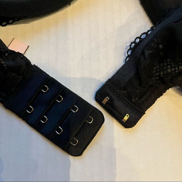 Victoria Secret plunge bra Black 34D lace trimmed underwire lightly padded - Picture 5 of 14